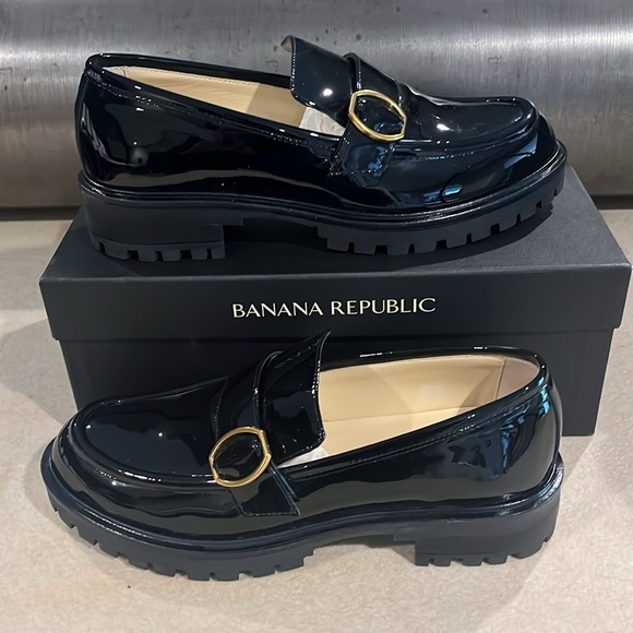 Classic Black Lug Loafers. Banana Republic - Picture 4 of 6